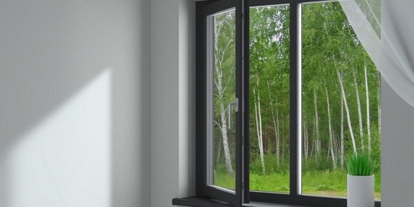 Charakteristik der modernen Fenster- und Türgerähme aus Aluminium